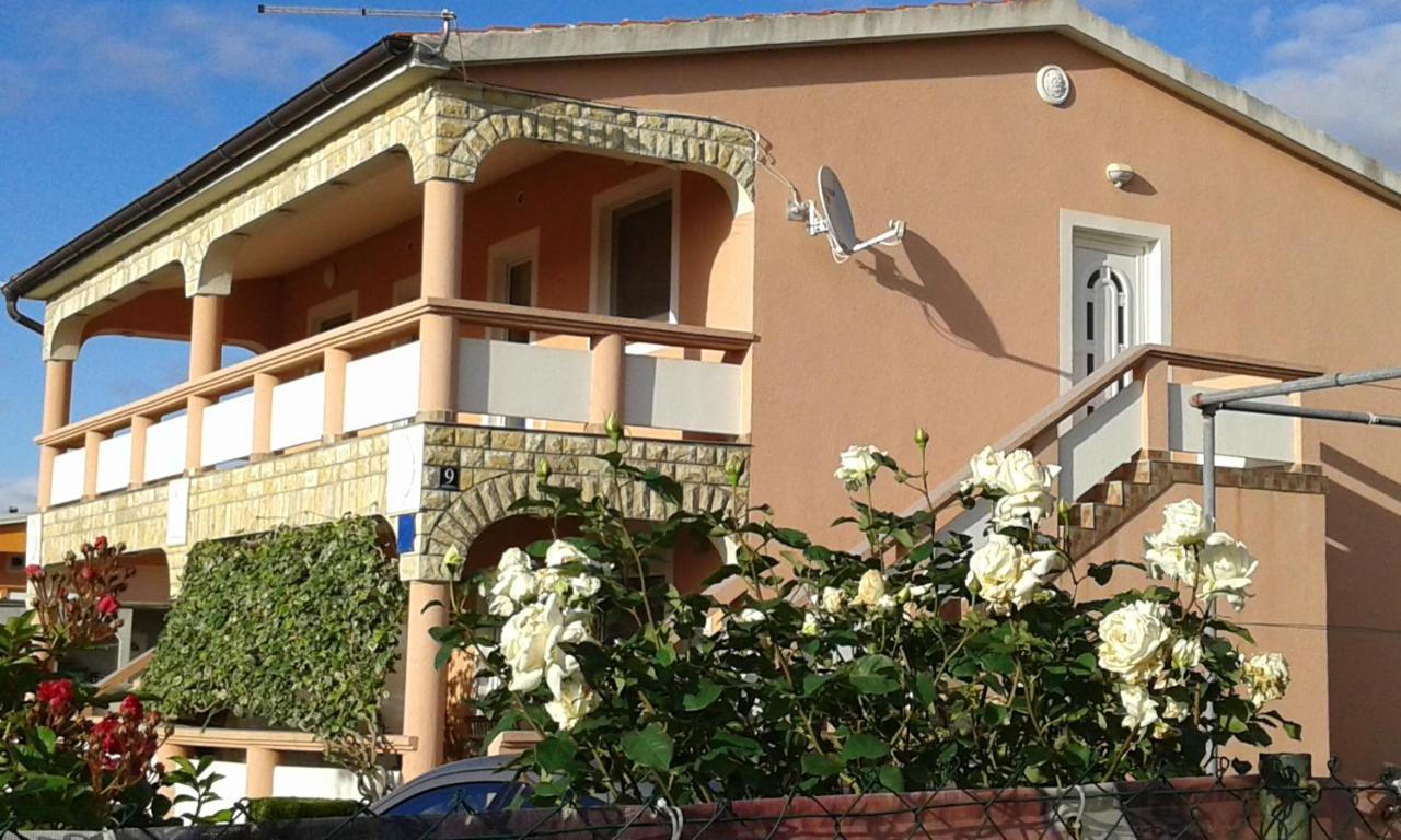 Apartmani Zarko Vir Exterior foto